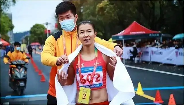 竞走冠军王丽萍事件_竞走冠军王丽萍在做什么工作_竟走冠军王丽萍视频