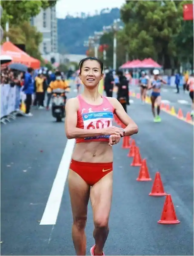 竞走冠军王丽萍在做什么工作_竞走冠军王丽萍事件_竟走冠军王丽萍视频