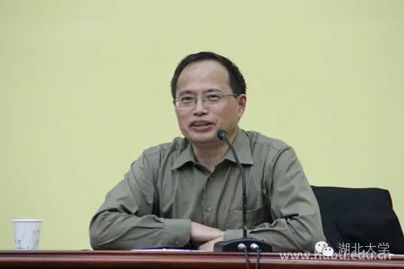 湖北队足球冠军是谁啊视频_湖北足球队主帅_湖北足球队名单