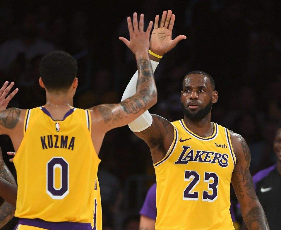 nba球队队史纪录_篮球历史排名前十球员_历史最久的篮球队