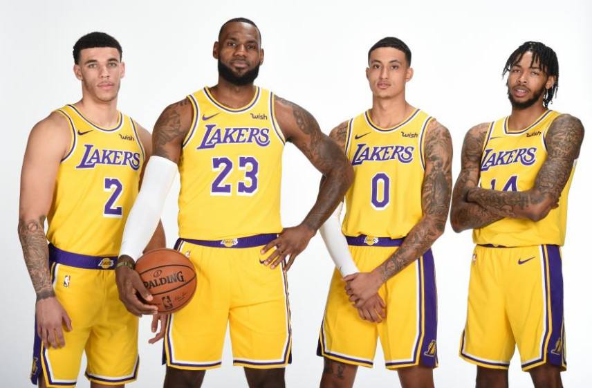 nba球队队史纪录_历史最久的篮球队_篮球历史排名前十球员
