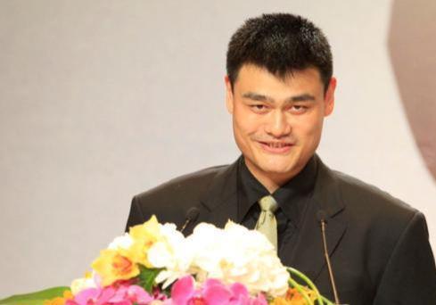 游泳冠军当时李里多大了_游泳运动员李茉_李里当时游泳冠军