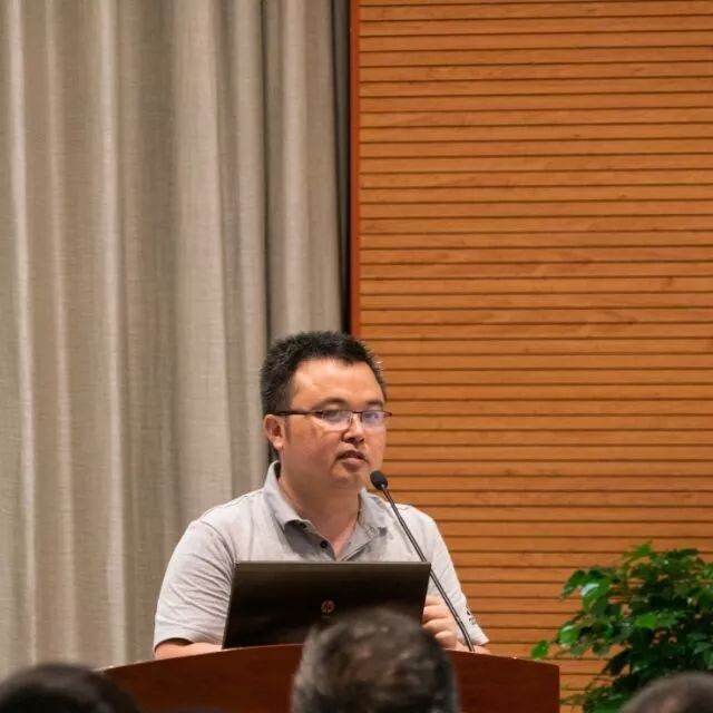 足球常用冠军歌曲名字_足球冠军常用歌曲_足球常用冠军歌曲有哪些